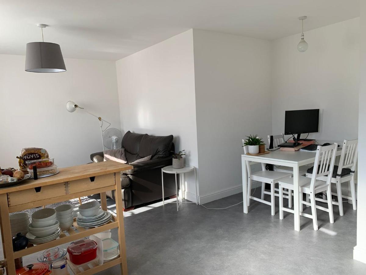 Bright, Chilled Ensuite Db Room In A Shared Flat! Лондон Екстер'єр фото